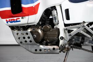 Bild 19/50 von Honda DUMMY (1989)