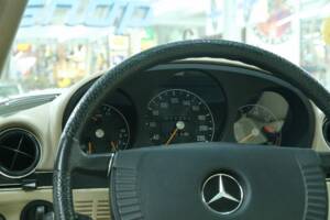 Image 27/50 de Mercedes-Benz 350 SLC (1973)