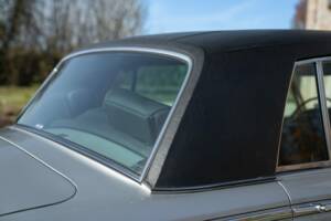 Image 28/50 of Bentley T 1 (1975)