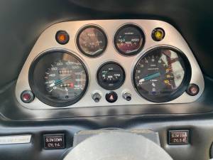 Image 37/50 of Ferrari 308 GTS (1978)