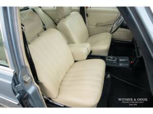 Image 7/36 of Mercedes-Benz 280 SE (1969)