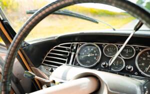 Bild 31/36 von Citroën DS 21 Pallas (1968)