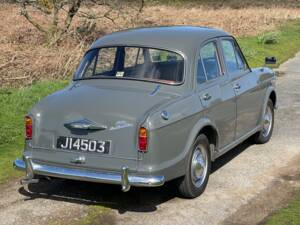 Image 3/12 of Riley One-Point-Five (1959)