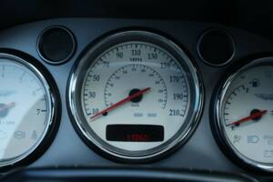 Image 44/50 of Aston Martin V12 Vanquish (2003)