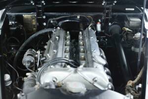 Image 27/47 de Jaguar XK 120 FHC (1954)