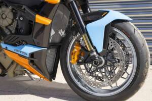 Image 23/50 of Ducati Streetfighter V4 Lamborghini (2024)