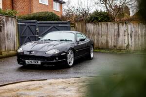Afbeelding 15/50 van Jaguar XKR (1998)
