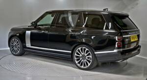 Bild 10/50 von Land Rover Range Rover Autobiography SDV8 (2018)