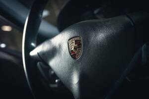 Bild 13/15 von Porsche 911 Carrera 4S (2003)