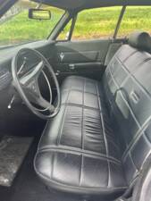 Bild 2/8 von Chrysler Newport Hardtop Coupe (1970)