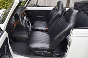 Bild 30/49 von Volkswagen Super Beetle (1979)