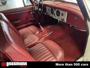 Immagine 13/15 di Jaguar XK 150 OTS (1959)