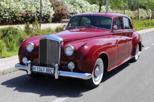 Image 4/81 of Bentley S 1 (1959)