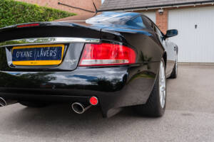Afbeelding 20/42 van Aston Martin V12 Vanquish S Ultimate Edition (2007)