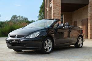 Bild 1/50 von Peugeot 307 CC 2.0i (2004)