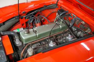 Image 43/50 of Austin-Healey 3000 Mk II (BJ7) (1964)