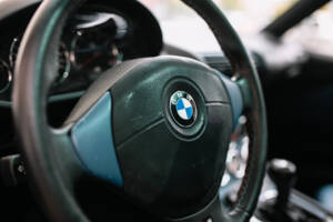 Image 64/132 de BMW Z3 M Coupé (1999)