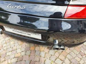 Image 18/20 of Porsche 911 Turbo (2001)