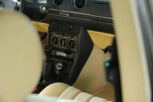 Image 22/49 of Mercedes-Benz 230 TE (1981)
