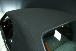 Image 39/50 de Jaguar XJS 5.3 V12 (1992)