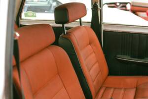 Bild 21/34 von Alfa Romeo Giulia Nuova Super 1600 (1979)