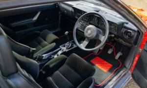 Image 4/25 of Alfa Romeo GTV 6 2.5 (1984)