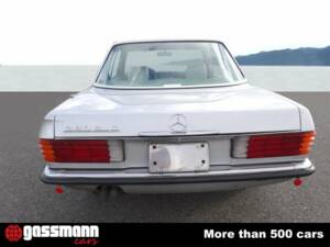 Image 7/15 of Mercedes-Benz 380 SLC (1981)