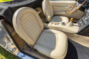 Image 28/40 de Lamborghini 400 GT (1967)