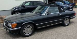 Image 2/13 de Mercedes-Benz 560 SL (1988)
