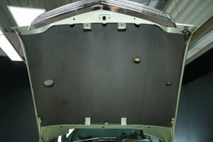 Image 44/49 of Mercedes-Benz 280 SE (1970)