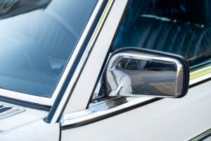 Image 27/62 of Mercedes-Benz 280 CE (1982)