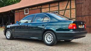 Image 6/18 of BMW 523i (1996)