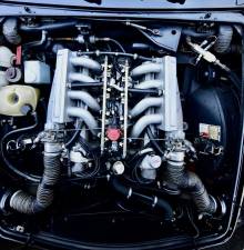 Immagine 21/50 di Aston Martin V8 EFi (1989)