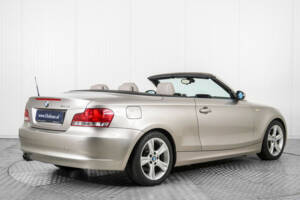 Image 2/50 of BMW 125i (2008)
