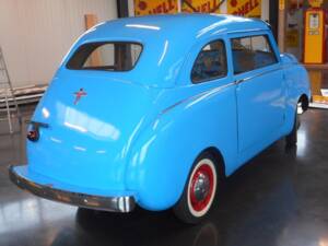 Image 6/20 of Crosley CC Four (1947)