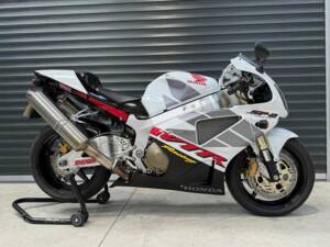 Image 1/42 of Honda DUMMY (2003)