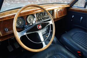 Bild 22/50 von Jaguar Mk II 3.4 (1964)