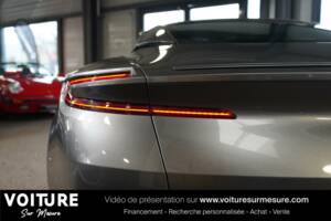 Image 17/29 of Aston Martin DB 11 V12 (2018)