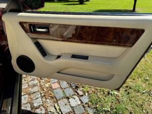 Afbeelding 45/54 van Aston Martin Virage Volante (1996)