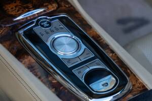 Image 46/50 of Jaguar XK (2011)
