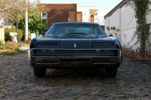 Image 5/8 of Oldsmobile Toronado (1966)