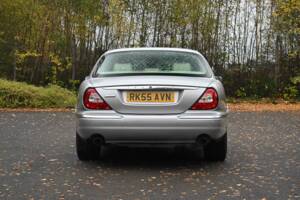 Image 9/50 of Jaguar XJ 8 4.2 (2006)