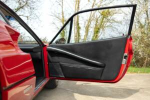 Image 32/42 of Ferrari 308 GTB (1976)