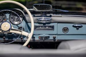 Afbeelding 42/50 van Mercedes-Benz 190 SL (1956)