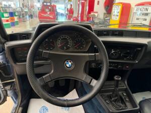 Image 11/20 de BMW 630 CS (1978)