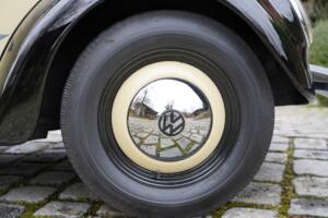 Image 29/37 of Volkswagen Beetle 1200 Hebmüller (1949)