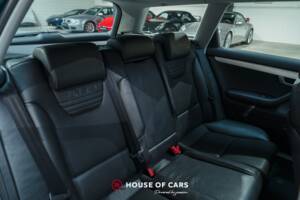 Image 18/22 of Audi RS4 Avant (2007)