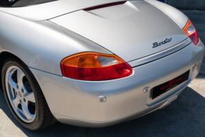 Image 22/73 of Porsche Boxster (2001)