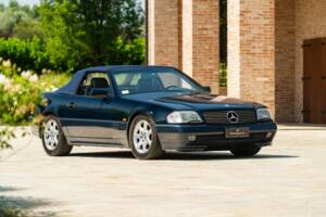 Image 11/45 of Mercedes-Benz 500 SL (1990)