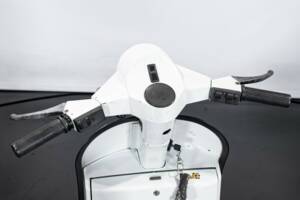 Image 20/23 of Piaggio DUMMY (1984)